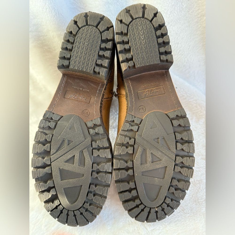 Brown Suede Ankle Boots With Elastic Panels - image 5